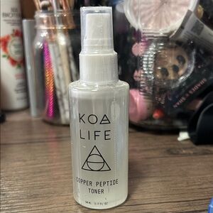 Copper Peptide Toner - White